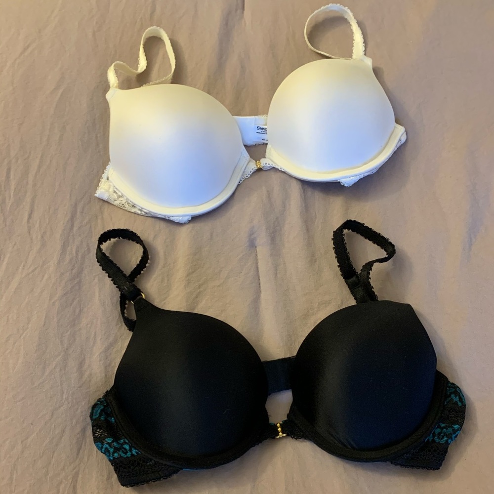 2 Maidenform add two cup sizes bras